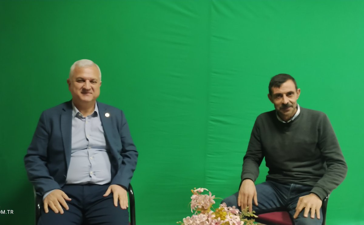 NetTv63's tweet photo. İYİ Parti STK İLİŞKİLERİ BAŞKAN YARDIMCISI CEM KARAKEÇİLİ #TV63 E HAYIRLI OLSUN ZİYARETİNDE BULUNDU.ŞANLIURFA'MIZIN SORUNLARINI VE ÜLKE SİYASETİNİ KONUŞTUK KENDİLERİNE TEŞEKKÜR EDERİM @cemkarakecili @meral_aksener @iyiparti @iyipartiurfa63 @aefakibaba https://t.co/7atabRWjlk