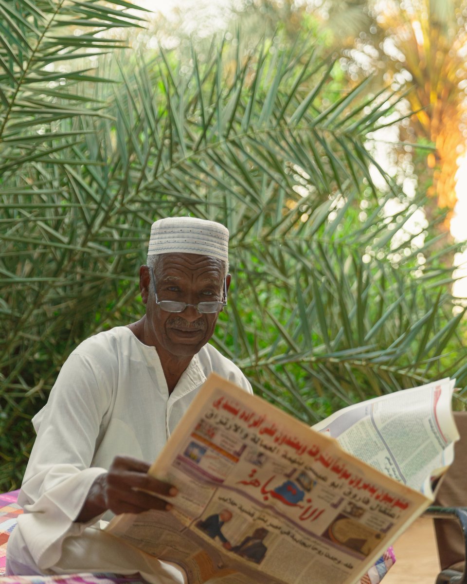 taz249x's tweet photo. Mr Abdul-Rahim.

This great man is interested in art and tourism culture in Sudan.

He welcomed us to his house and allowed us to photograph him while he was educating us about the history of Sudan and Tuti.

#Portrait #Faces #TutiIsland #Khartoum #Sudan https://t.co/a2c8epBBFa