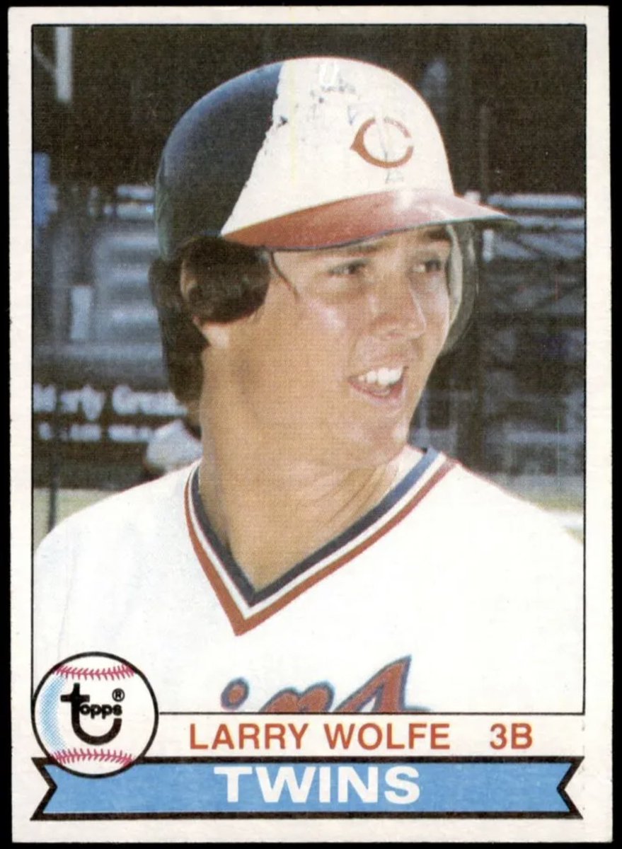 CardboardHistry's tweet photo. As a 7 yr old first yr collector, I had no idea what a #DoublePrint was. All I knew was this Larry Wolfe card seemed to be in every 5-6 packs I opened! It was his rookie so I would’ve been set had he panned out.😂 Amazing how the DPs are rarely stars. #collect https://t.co/Dg3pcGZPLV