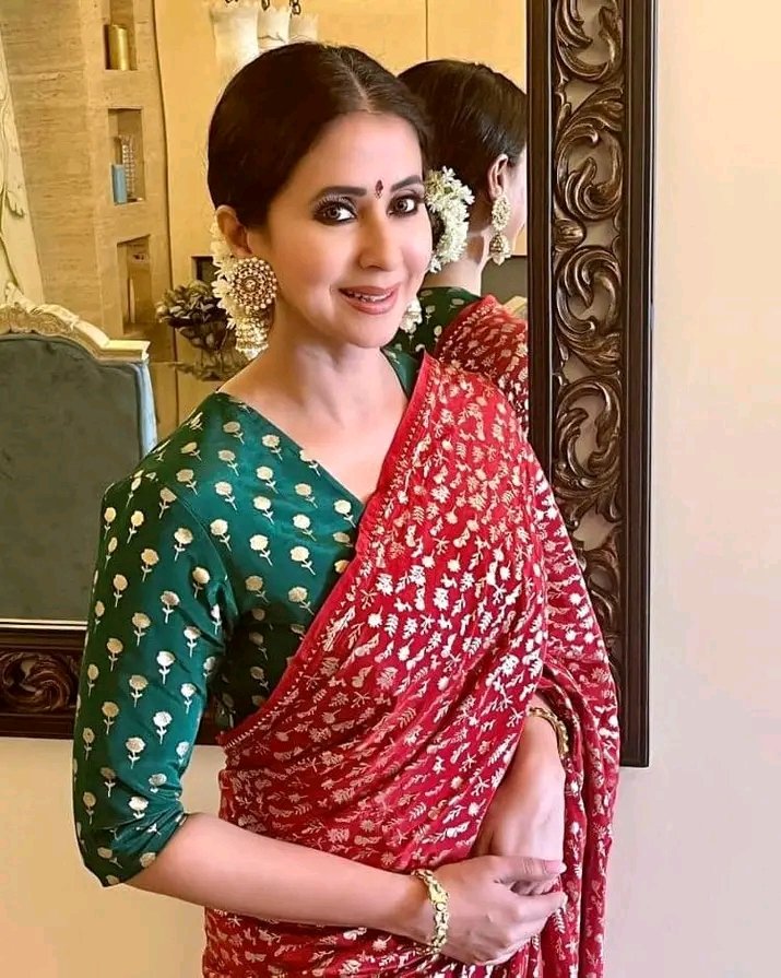  happy birthday gold bless you mam Shivsena Dabang netri Urmila Matondkar madam 