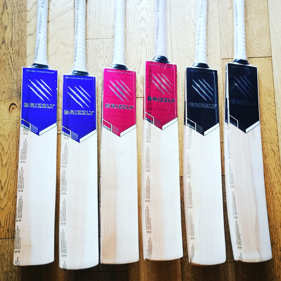 Light weight English Willow bats just arrived starting Grade-4 £90 upto Grade-1 £300 
Ideal for Women Cricketers and Youths
Weight from 2lb 4oz to 2lb 7oz
#getgrizzly
#cricketbat #womenscricket #femalecricket