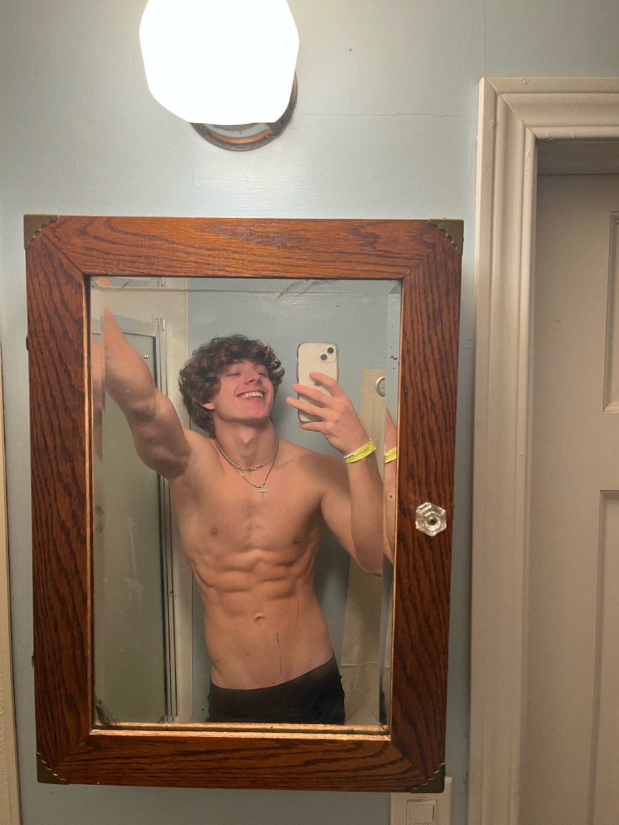 Sam Mooney on Twitter: "Tell me something good. 🔥🔥🔥"