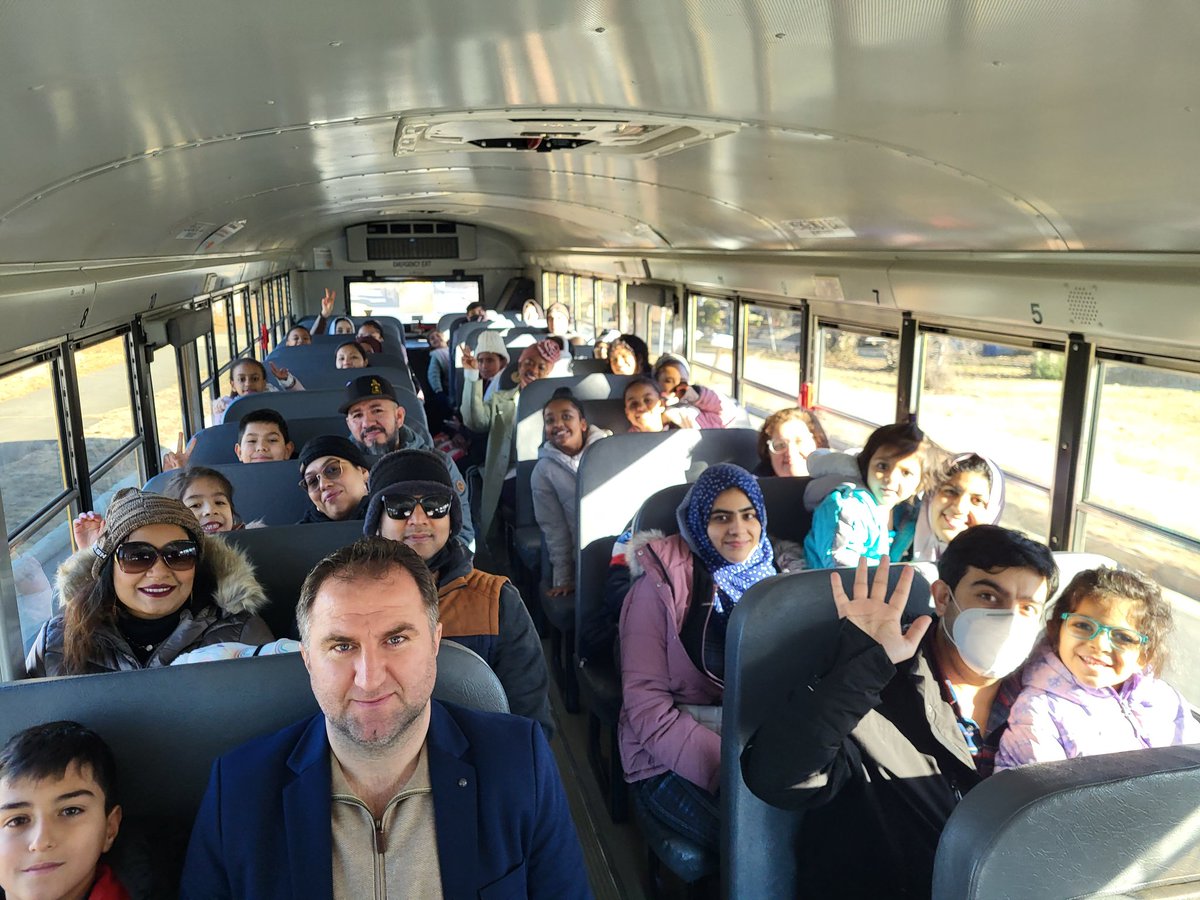 It's a beautiful but chilly morning for our <a href="/ParklawnFCPS/">Parklawn Elementary</a> family field trip!  I'm excited to explore the American History Museum with our Panthers.  <a href="/FCPSR2/">FCPS Region 2</a>