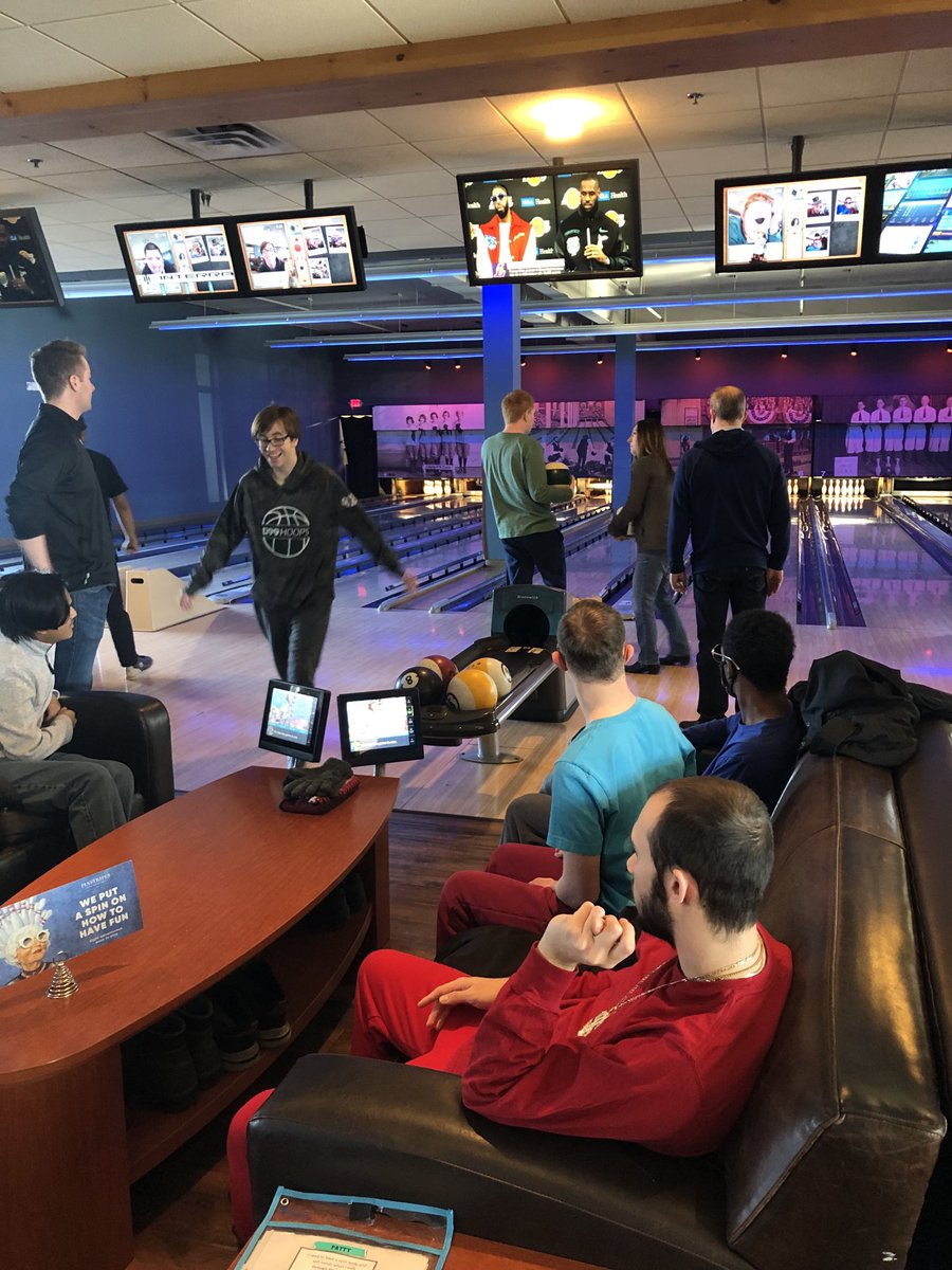 Transition99's tweet image. T99 had a blast at Pinstripes!  Thank you to a T99 family for treating us to a fun outing! ⁦⁦⁦@PinstripesBBB⁩ you for your hospitality. You went above and beyond!

@Dist_99
#youbelonghere
#WeareDGN
#DGSPride
#99Learns