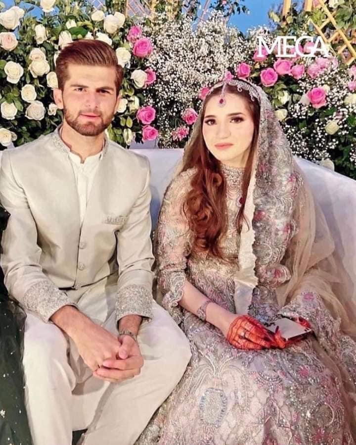 farrabebokhan's tweet photo. Congratulations to @iShaheenAfridi #cricketer #pakistan https://t.co/86Gwuc5Atr