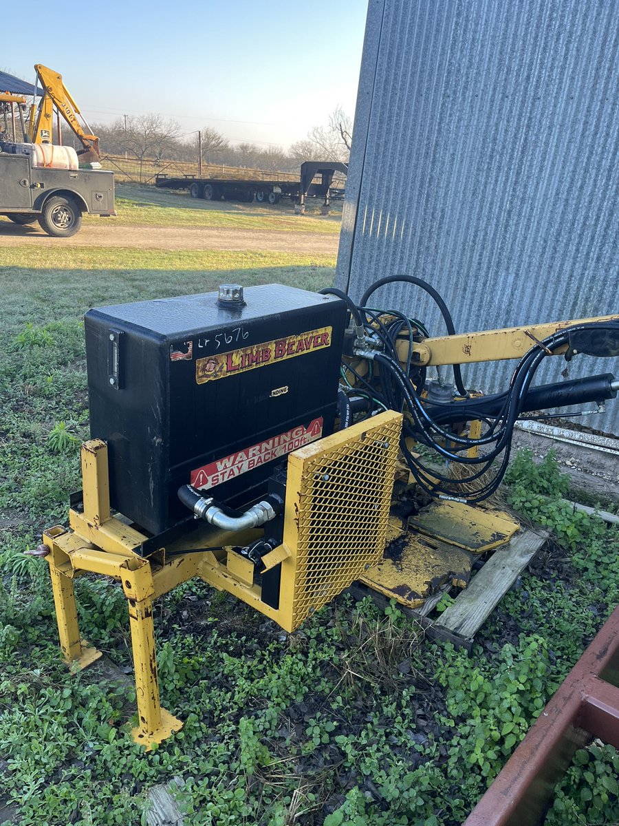 GusBluntzer's tweet photo. Limb Beaver boom mulcher for sale. $20,000 delivered within 500 miles of Mathis TX. Ready to move it. Bought a skid steer &amp; I want to buy a few attachments for it. 
6 foot mulching head 16 foot of reach. 540PTO hydraulic system.  $100 to the RT who sells it. No welds/cracks https://t.co/20MCNw7ey8