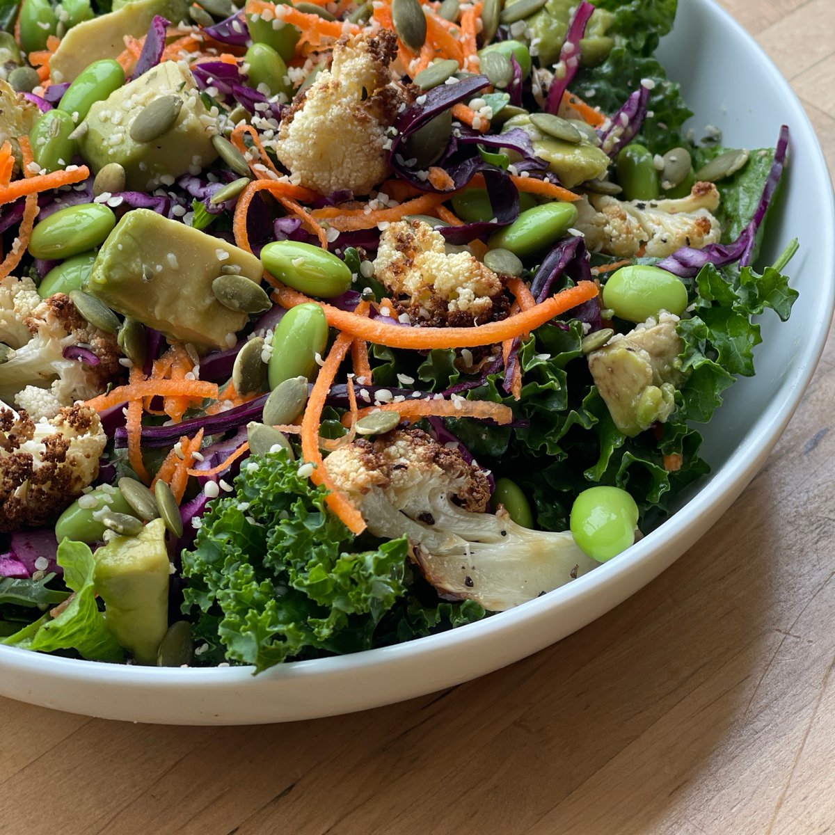Superfood Greens Salad.   

#yamchops #toronto #superfood #plantbased #plantbasedrestaurant #plantbasedmarket #greens #salad