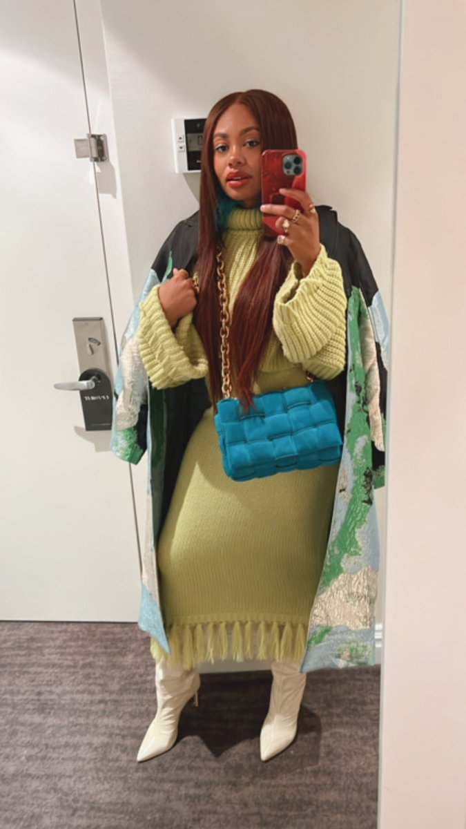reynasnoriega's tweet photo. Outfits I wore in NYC last week https://t.co/hEEOe7GB5p