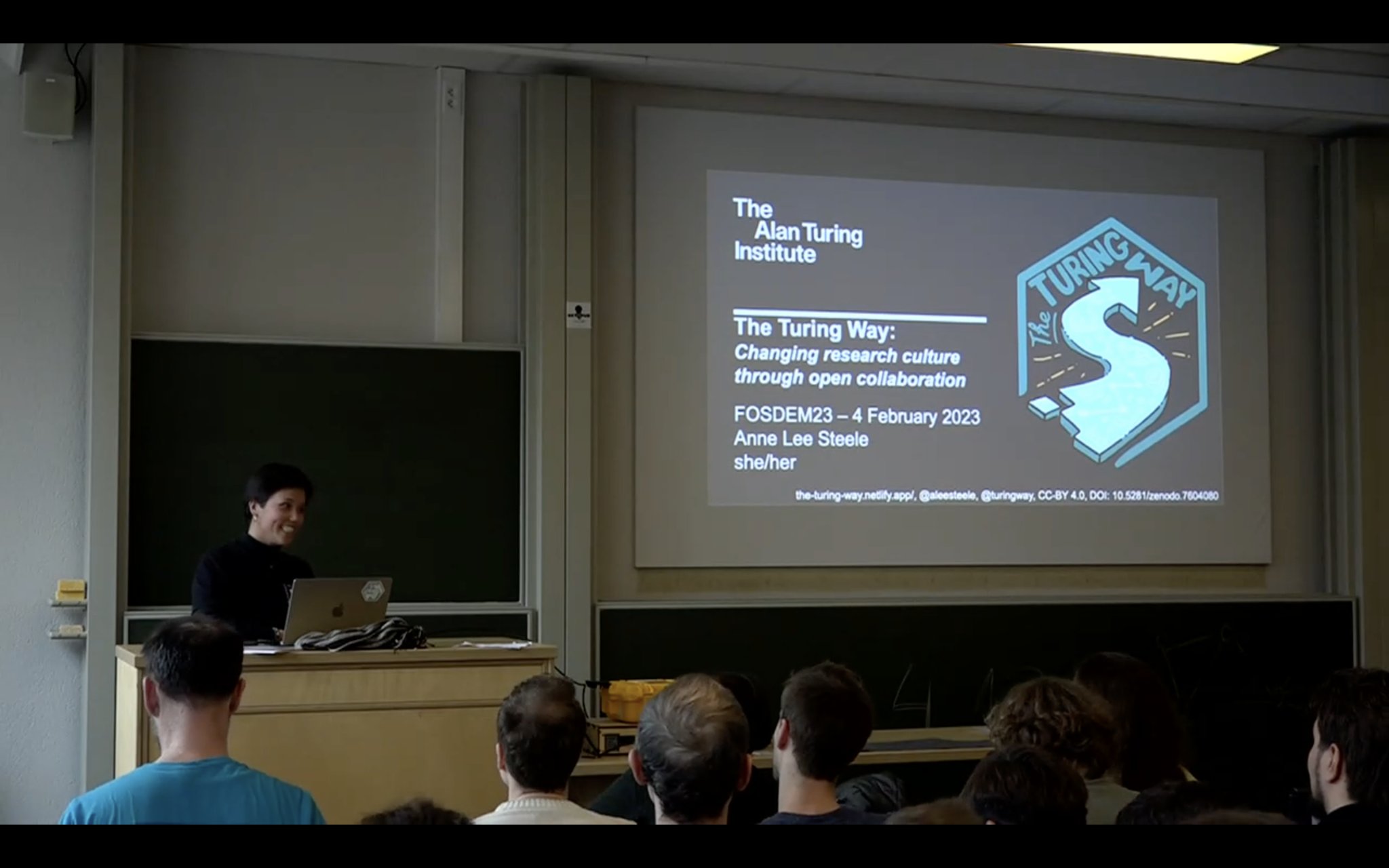 Anne Lee Steele representing The Turing Way at FOSDEM23!