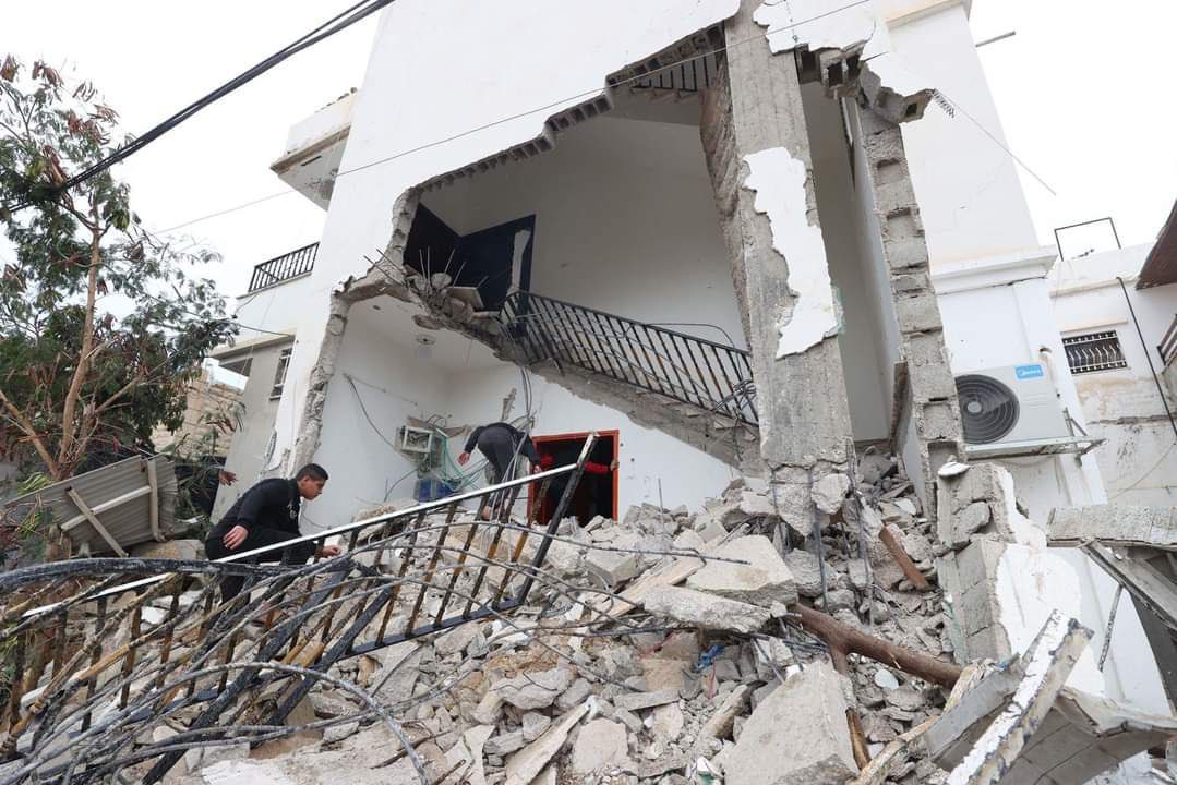 SBPal_Eng's tweet photo. Photos of the destruction left behind the Israeli occupation forces after raiding Aqabat Jabr refugee camp, in the occupied West Bank city of Jericho. https://t.co/DlZCyh07Om