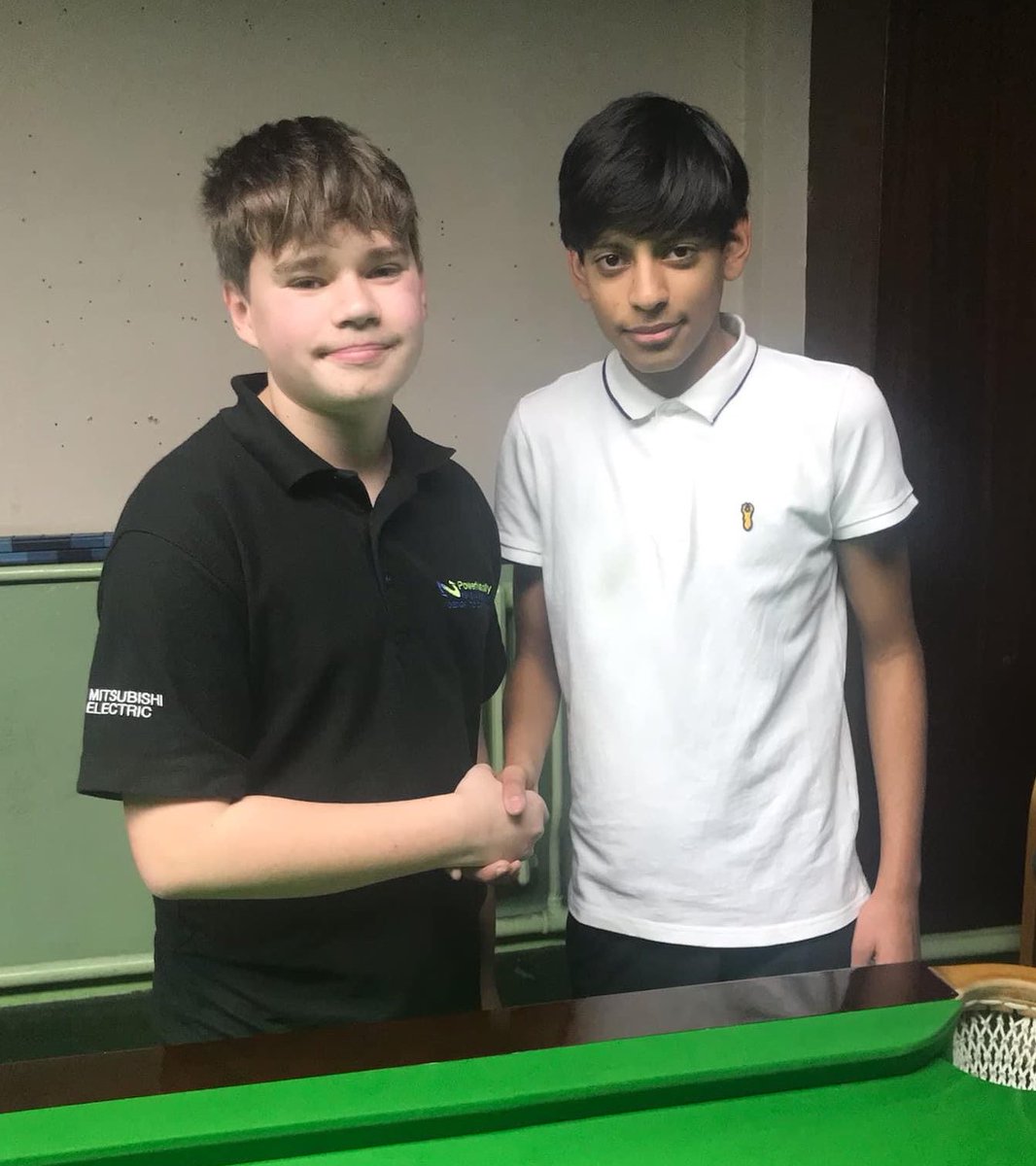 harry_wyatt147's tweet photo. Great day in the office today winning the @EPSBofficial U16โs Midlands Event. Made some great breaks along the way and even made a 75 and 50 in a practice match with Kaylan. Well done Kaylan on a great day too #solidplay #snooker #epsb #U16 https://t.co/S3z9M8iGX4