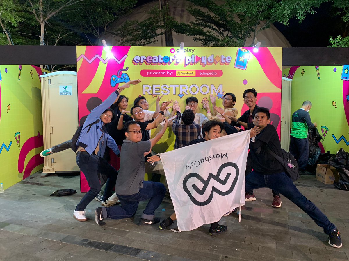 marshaoshi_'s tweet photo. Terima kasiih geengs yang sudah datang seru"an di Playdate π₯°
Makasih juga maeeng @L_MarshaJKT48 atas perform di Medan nya!
Happy #Marshaturday ππ
*mmf telat π€
see you next event yass (ΰΉβ’Μγ
β’ΜΰΈ
β§
#GoPlayCreatorsPlaydate https://t.co/lYMN6ZGWTw
