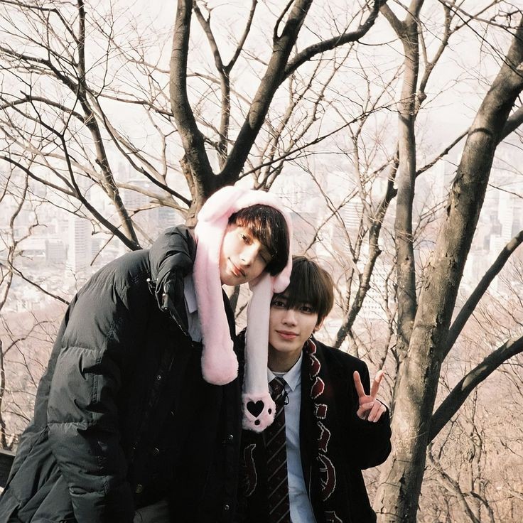 happy bday taehyun ^^

#OurLovelyTreasureTAEHYUN
#태현이의추억으로완성된22번째악보
#カンテの愛し方しか分からない