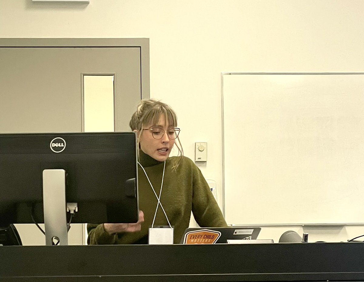 acds_clsa's tweet photo. Day 2 of our conference was kicked off with some amazing presenters who discussed collective memory and crisis, technologies of evidence, democracy and categorization rights. Thank you @madalynmandziuk, @mmsadowski, @CnTrgt and Lev Marder! #CLSAmidwinter23 @LaurierResearch https://t.co/UAFonIYqgR