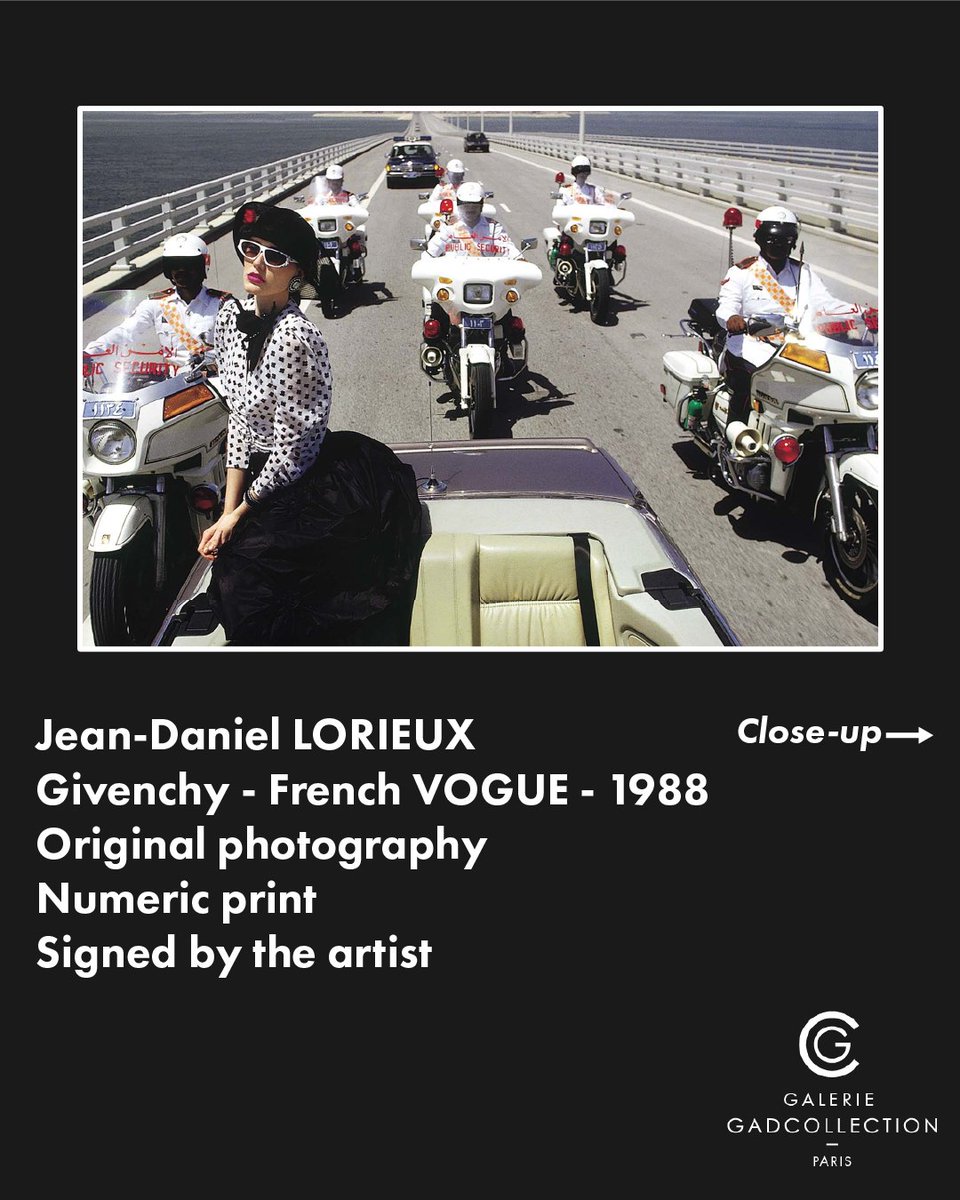 GADCOLLECTION's tweet photo. Le célèbre photographe de mode, Jean-Daniel Lorieux pour @givenchy et @VogueFrance sur le pont entre l'Arabie Saoudite et le Bahreïn. https://t.co/65uLEYV5ev