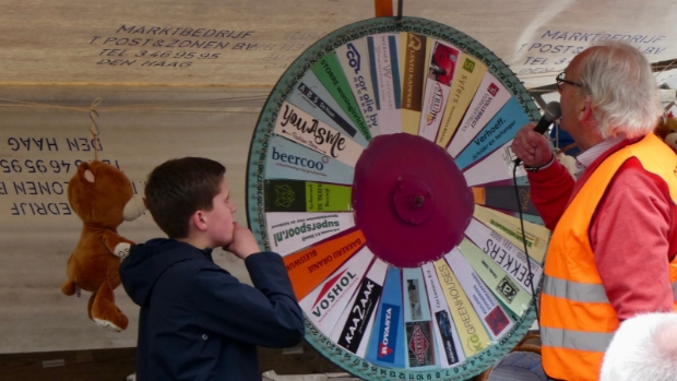 Oranjebazaar Bleiswijk zoekt spullen en hulp -  hartvanlansingerland.nl/nieuws/actueel…