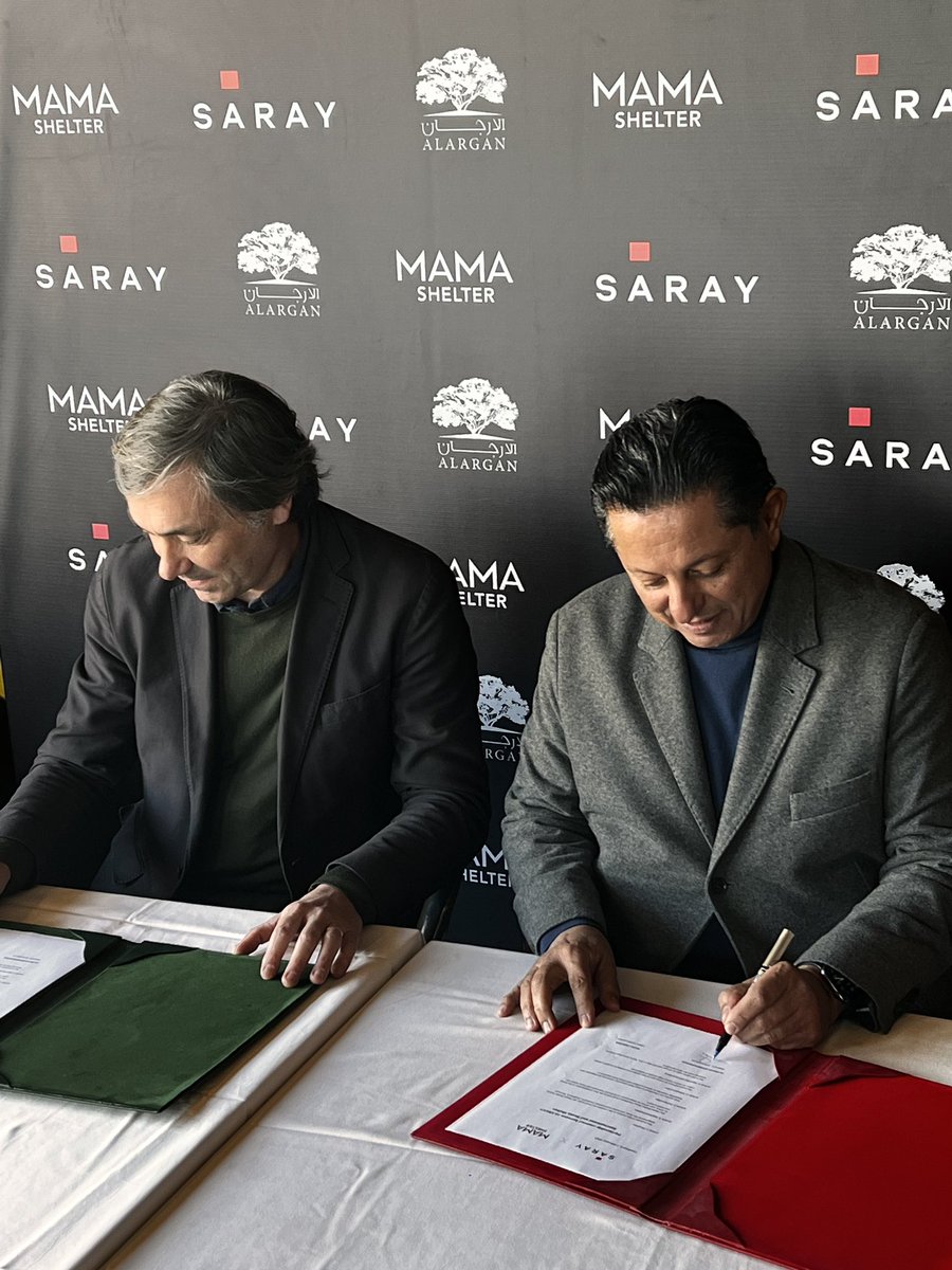 A+E Magazine tweet media