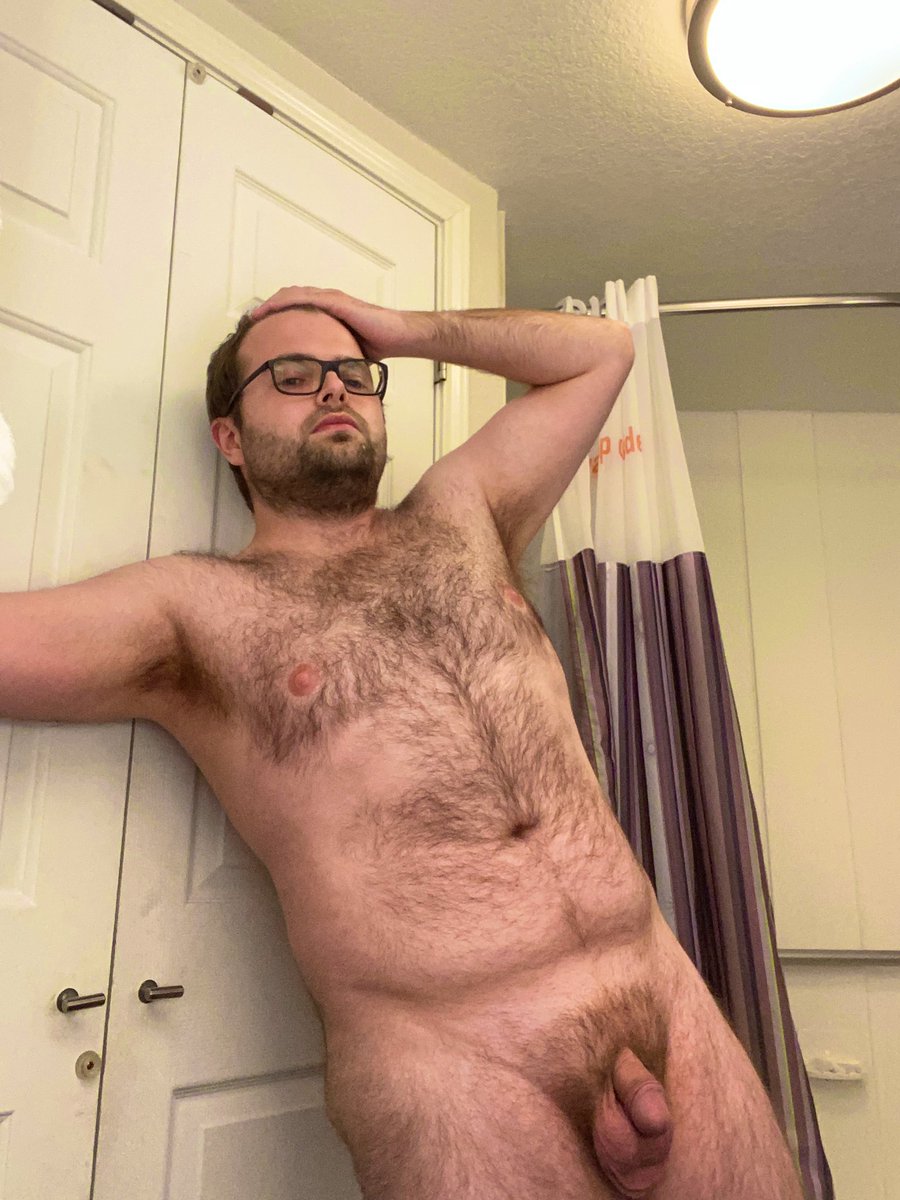 Nudist Guy tweet media