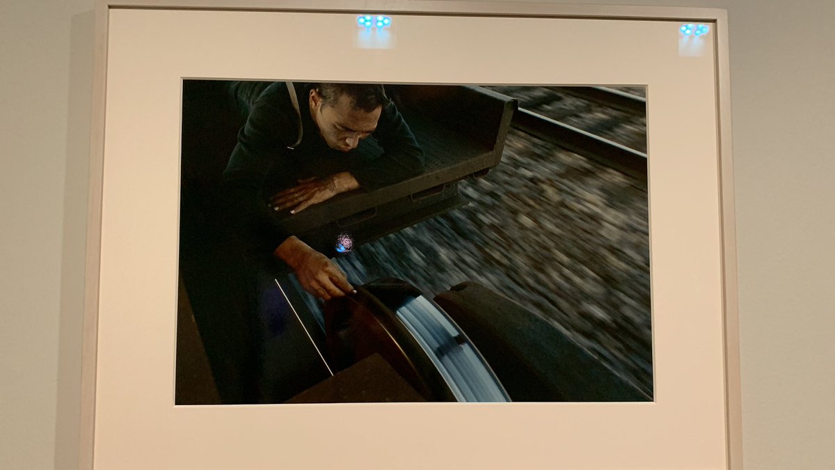 DawnInspire's tweet photo. #MikeBrodie saisit les trains hoppers qui sautent dans les trains aux USA « untitled serie a period of juvénile prosperity”. #exposition A la @Fondation_EDF https://t.co/n4XSDEDf1W