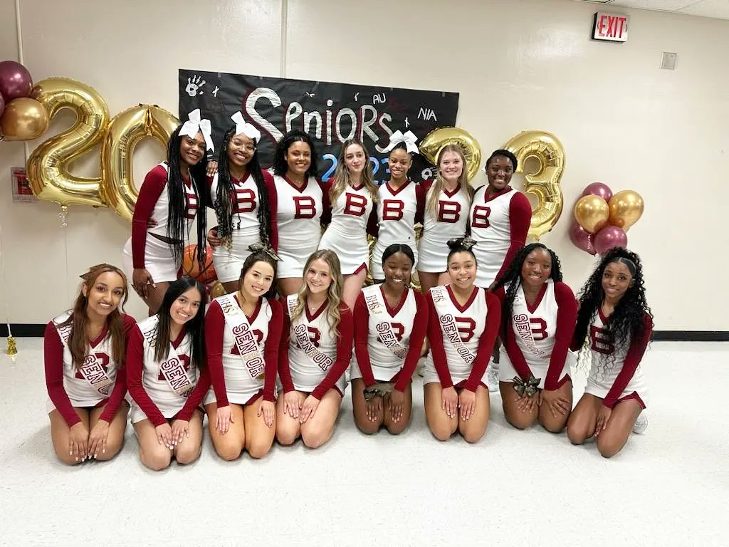 cheer_bronco's tweet photo. Congratulations to these lovely  #Seniors ✨️💕 We love you all &amp; will miss you SO much after graduation 💖 We are so proud of each and every one of you! Xoxo https://t.co/0Yh7VIhi29