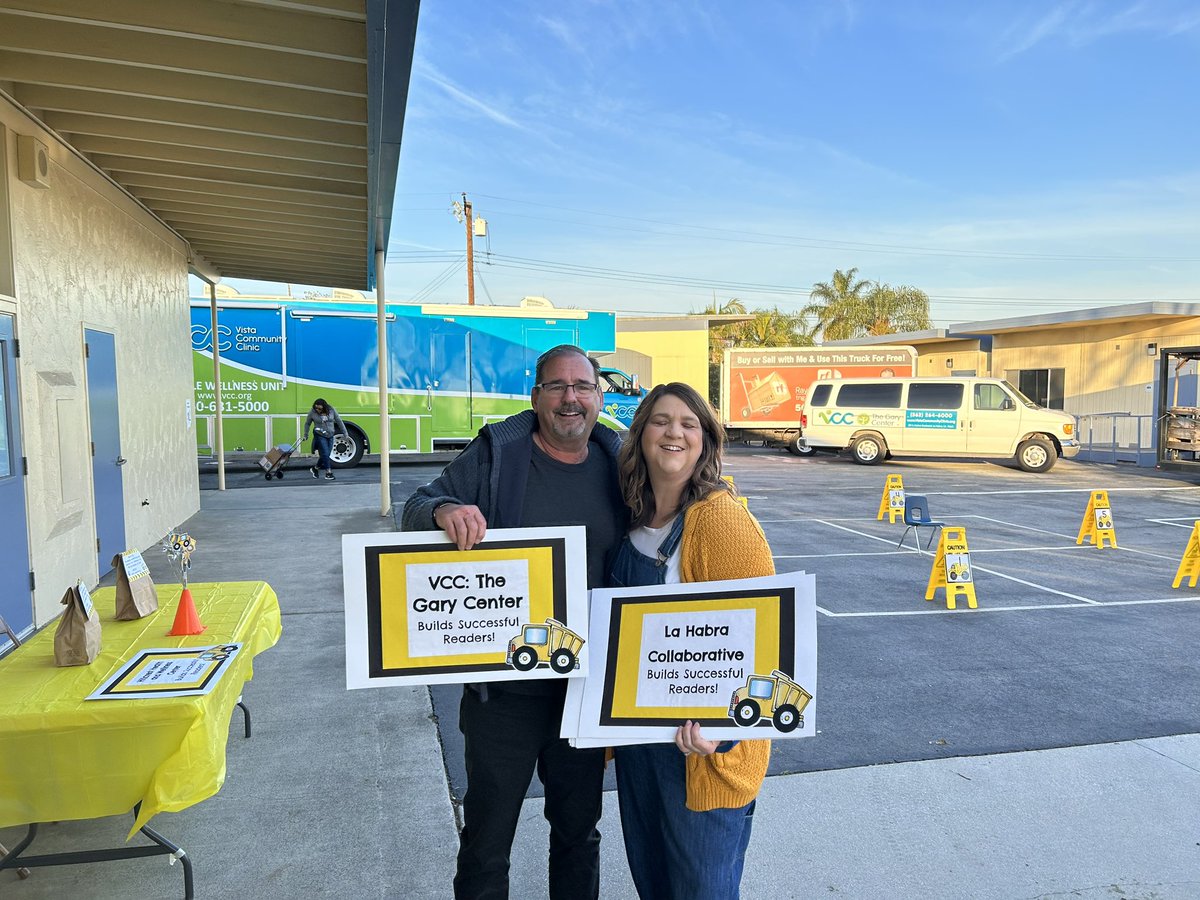 DrCarlosLHCSD's tweet photo. #LHCSD- Scott Miller joining us for the fun today.  Thank you Scott for all you do for our families.  @LHSchools @LHCSDEarlyLearn https://t.co/sVTlFkhxN3