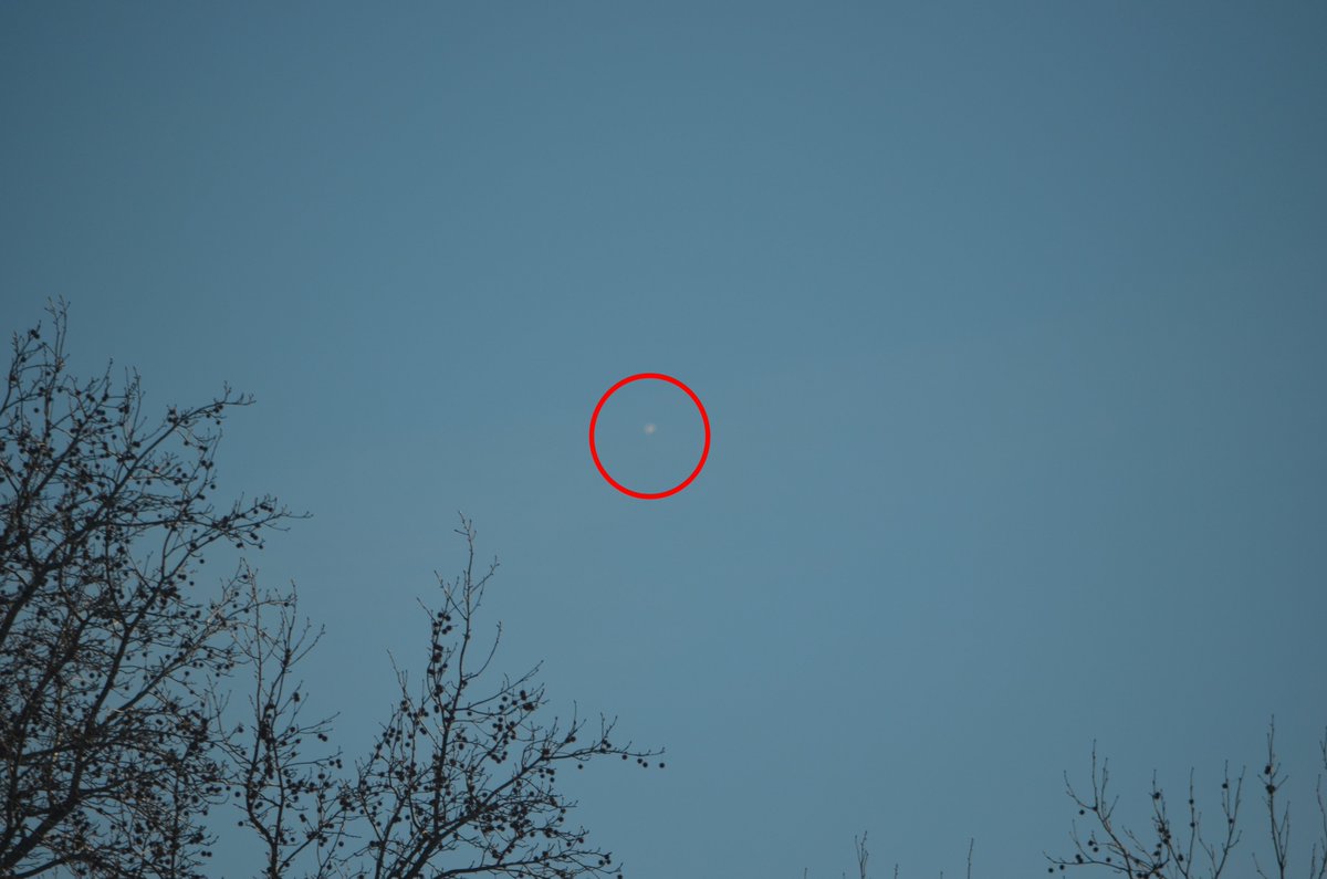 CharlieOnAir's tweet image. Wave to the ChiComs Greenville! #spyballoon #SpyBalloonTracker