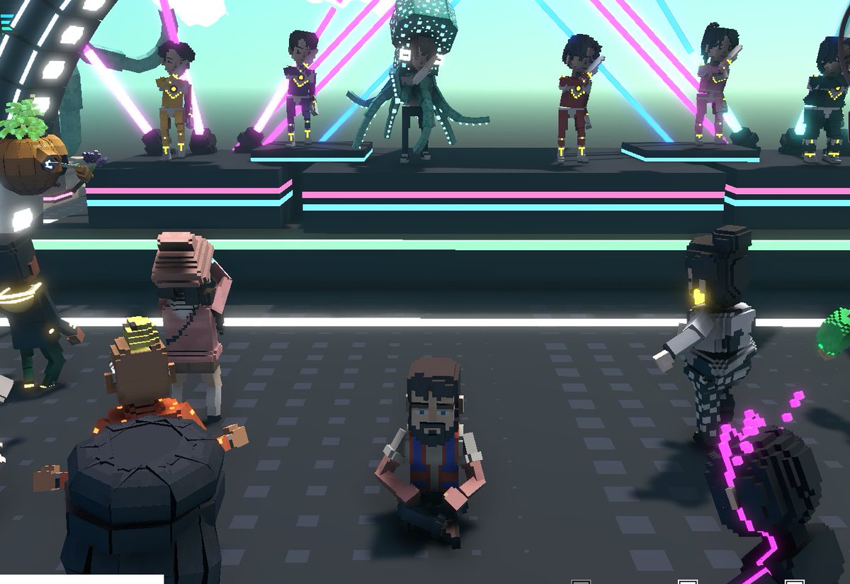 Lena02264427's tweet photo. @TheSandboxGame I found the Star Team in PCCW HKT Futurera! 🎮 #LunarNewYearTSB https://t.co/x8YeX42ErX
