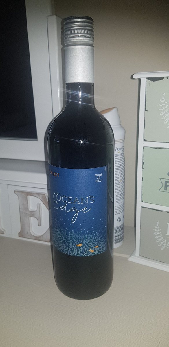 @ZilzieWines are you moving your wines to Italy, I love your oceans edge Merlot, and seen it has changed label, not sure I trust this,