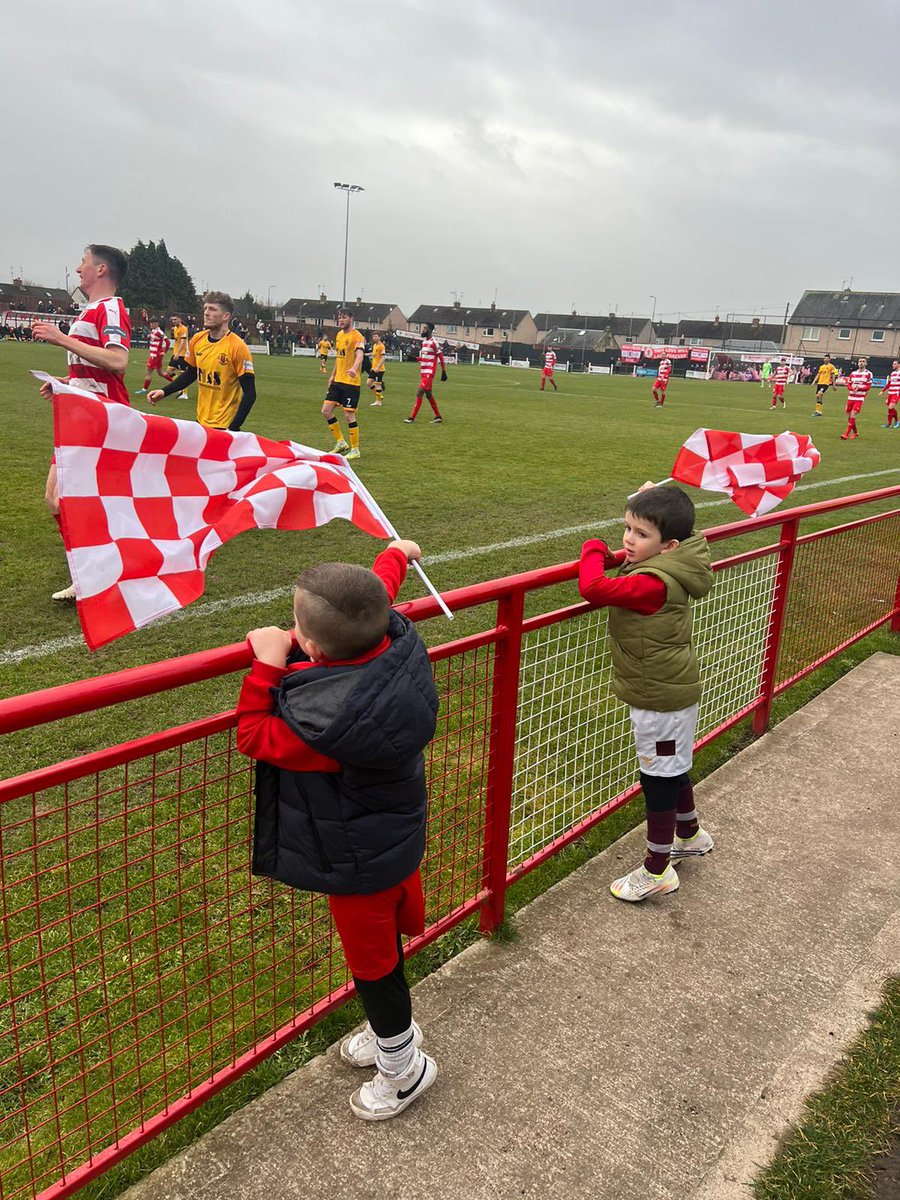 Loves his team <a href="/BonnyriggRose/">Bonnyrigg Rose</a> 🌹 ❤️