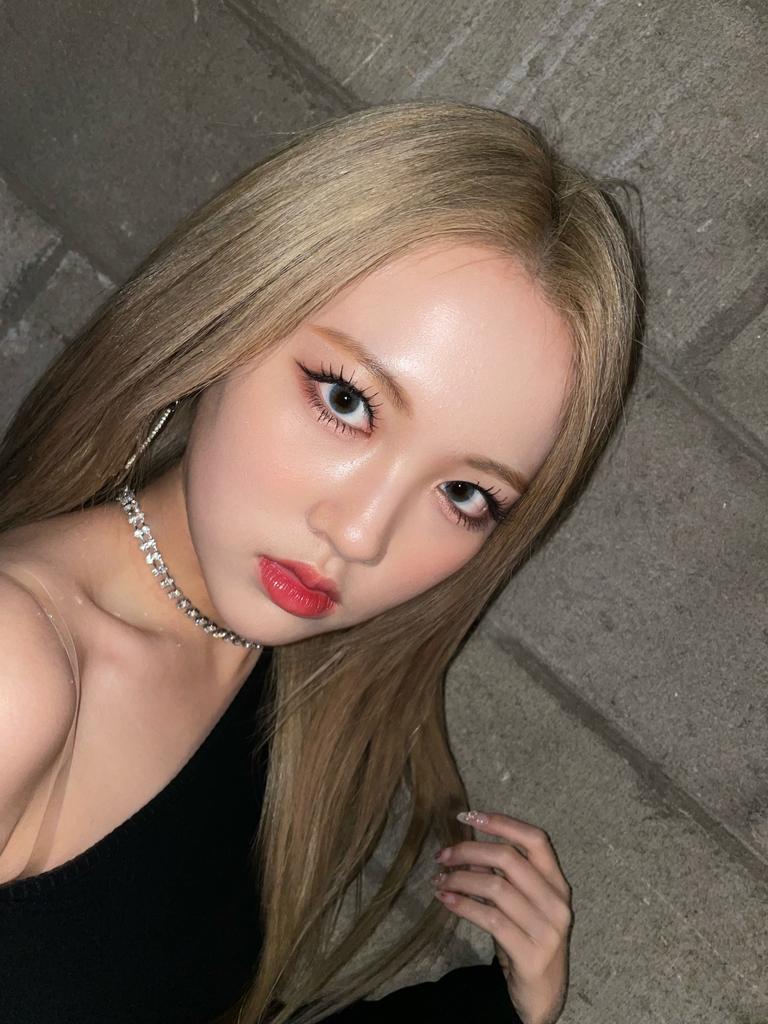 gjj_bbl's tweet photo. [💭] 230205
- Today's episode
- when the video is uploaded
- I'll talk to you about then ㅠㅠ
- The Trues are really cute ㅎㅎ
- Yes! I changed my profile picture! 
- The original?
- Oki Oki
- I'll send you!
- [📸]
- I'll give you one more
- [📸]
- I see now
- It came out ㅎㅎ https://t.co/3anKNg5xVG