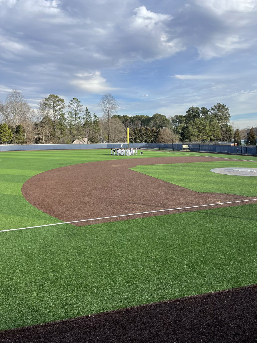 dlowery44's tweet photo. Excited to see our annual Blue/White intrasquad scrimmage on Winchester Field today!
So thankful to our donors and the school for the investment in @FieldTurf. Through 22 practice dates, only missed two days on the field due to a tornado warning and rain all day. #BlessedAD https://t.co/ewOsXTVIqZ