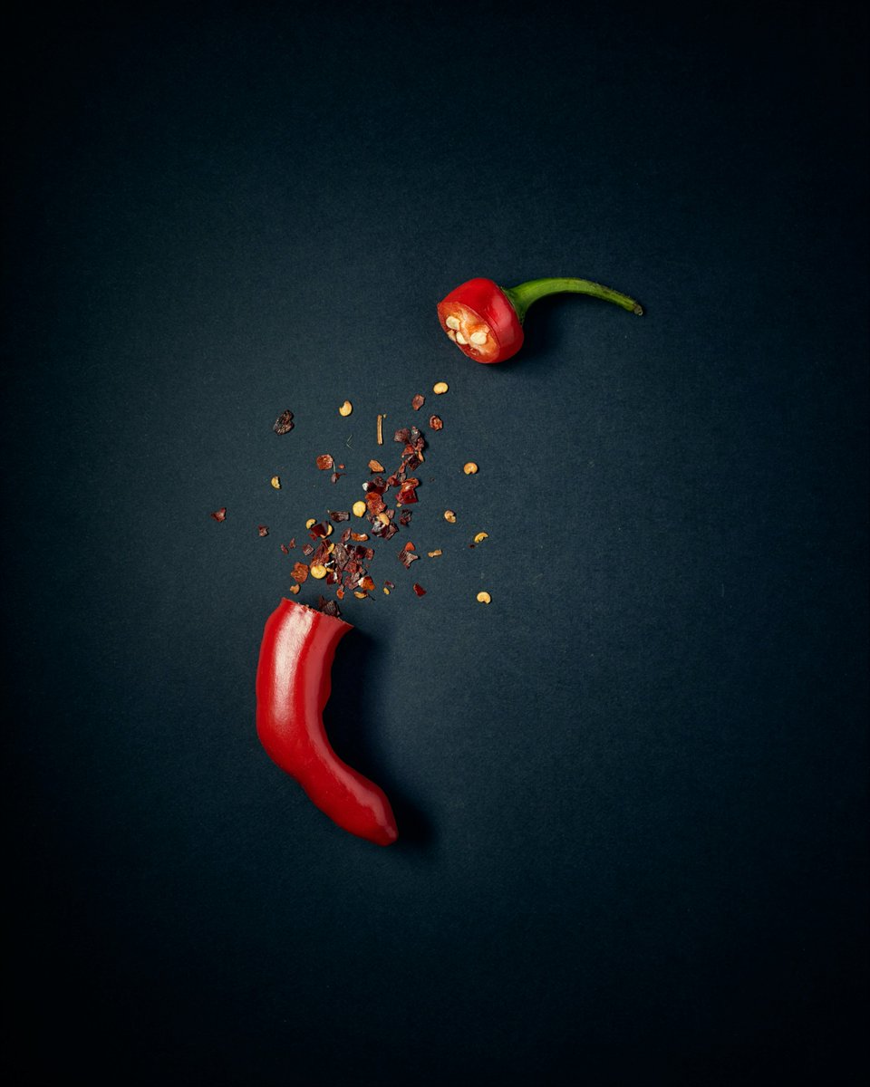 FXCapraraHD's tweet photo. Who else is cooking up some Chili?? 🌶️ There still are spots for Chefs &amp; it's FREE to enter!! 💞 Prizes to top 3 Chefs!!! 🥇 Email Dawn@FXHarley.com &amp;sign-up today!! ✌️
#chilicookoff #atFXCHD #freetoenter #signuptoday

📸 by Photo by Pickled Stardust on Unsplash https://t.co/8b65cTmODw