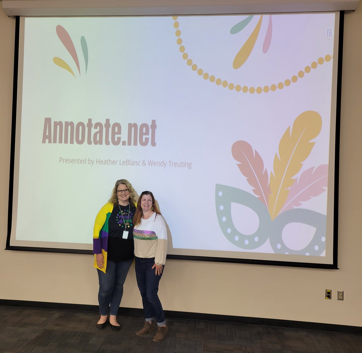 shechap's tweet photo. Team 6-8 sharing a great resource at the Tech Fair that allows teachers to annotate as teaching! @SCPPS #expectexcellence https://t.co/UmaqpfCHmN