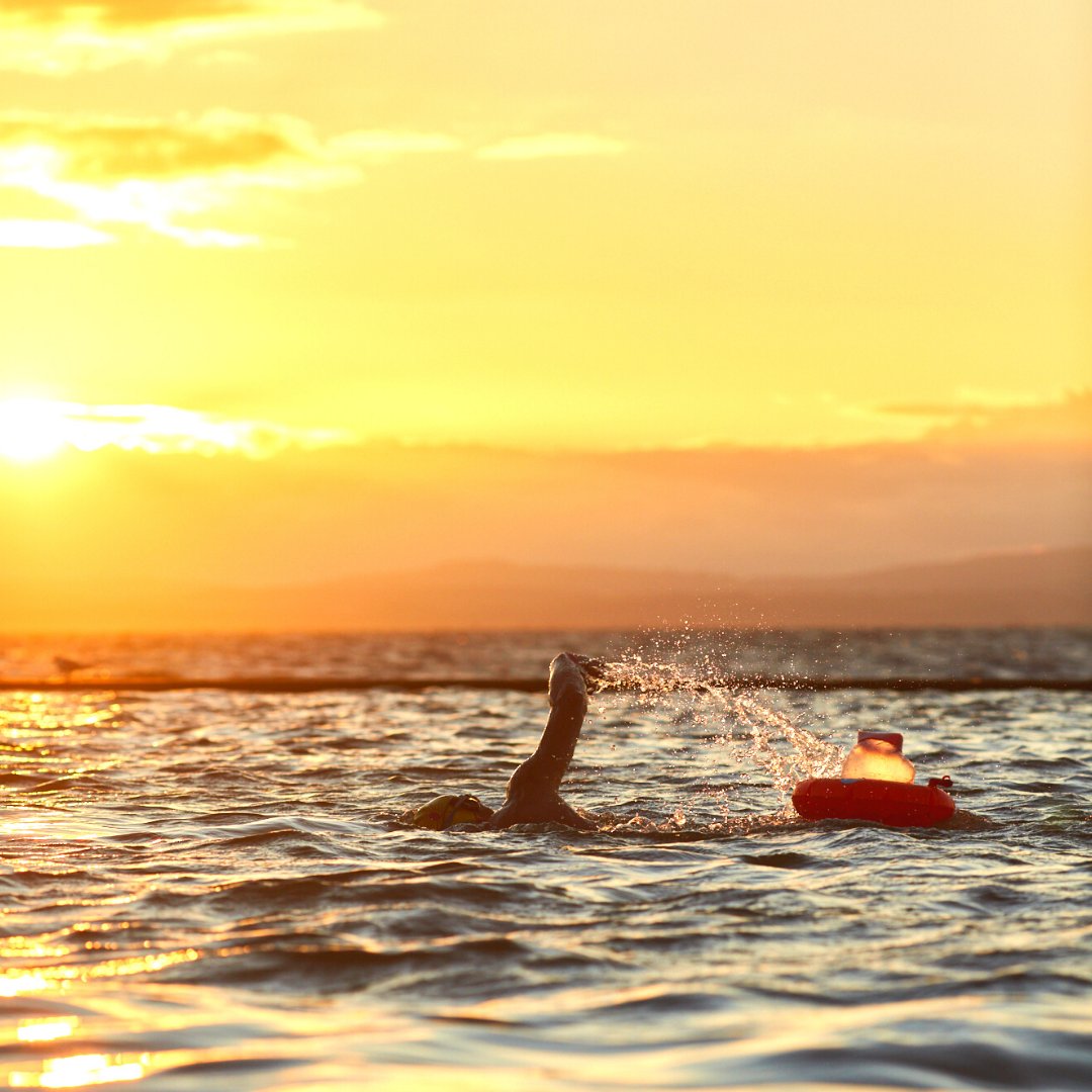 Experience the magic of swimming through sunset...Sign up for one of our 24hr swim Relays. levelwater.org/swim-events

photo by @Lizseabrook
@Clevedonmarinelake

#24hrswim #London #Bristol #levelwater #mondaymotivation  #wildswimming