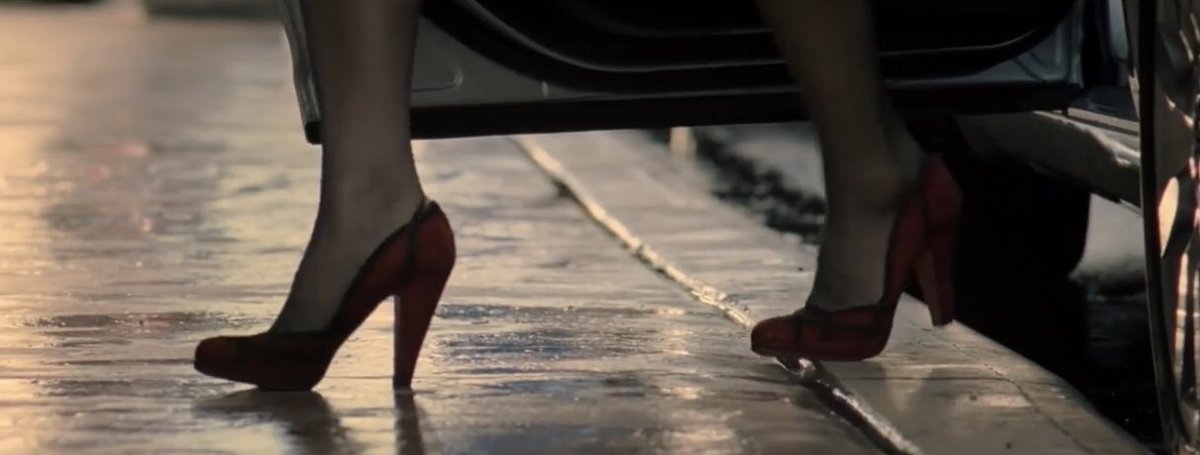 notgwendalupe's tweet image. the best character entrance ever