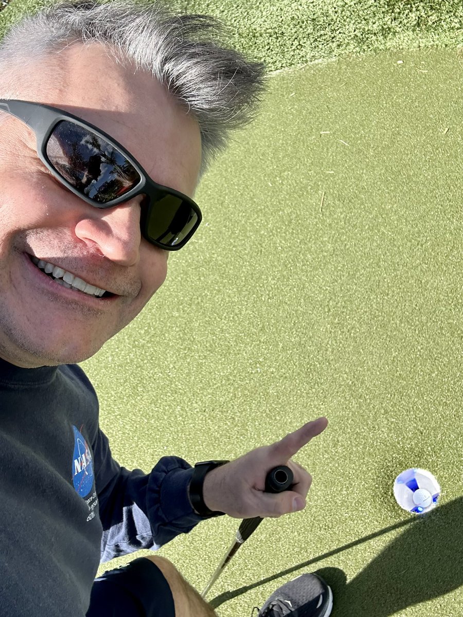 Warren_JL's tweet photo. Tiger Red. Hole 4. 

One time, baby!!

#popshots @TeamsLab https://t.co/XvJIbevF7B