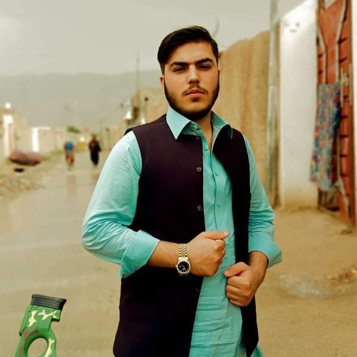 MeerSaa35's tweet photo. #NewProfilePic https://t.co/WTGgJRyy1m