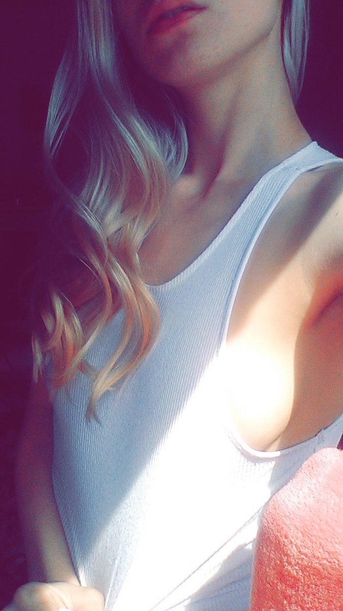 RaevenAurora1's tweet photo. Link in bio 😍 💙 
.
.
.
.
.
.
.
.
.
#petite #onlyfans #onlyfansgirls #modeling #smallthighs #sexygirls  #onlyfansinbio #beautiful #instagrammodel #milfmoney #milfstatus https://t.co/GleZX5IHbj