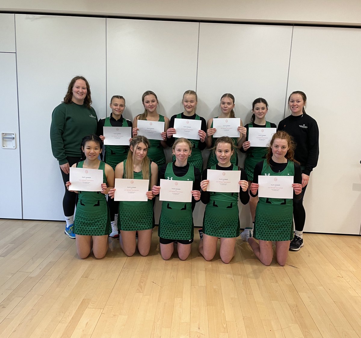 DRETsport's tweet image. @UppinghamSchool U15 Invitational Netball Tournament plate WINNERS🥇🏆 Well done team! We are so proud of you.👏🏼