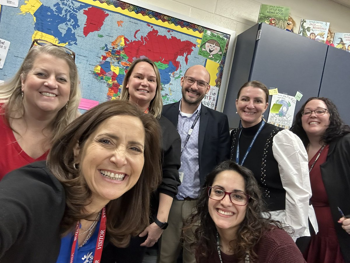 DrCarolSalva's tweet image. Hey @ValentinaESL, I saw your work all around this @mullenShamrocks classroom! Thanks to @JaviLeytonA and her team for having us!
@PWCSNews @eileenrbl @TheColon_s #PWCS