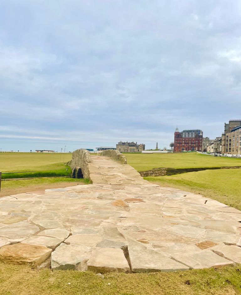 GolfDigest's tweet image. Changes to the Swilken Bridge. 👀 Thoughts?

(📸: @ukgolfguy)