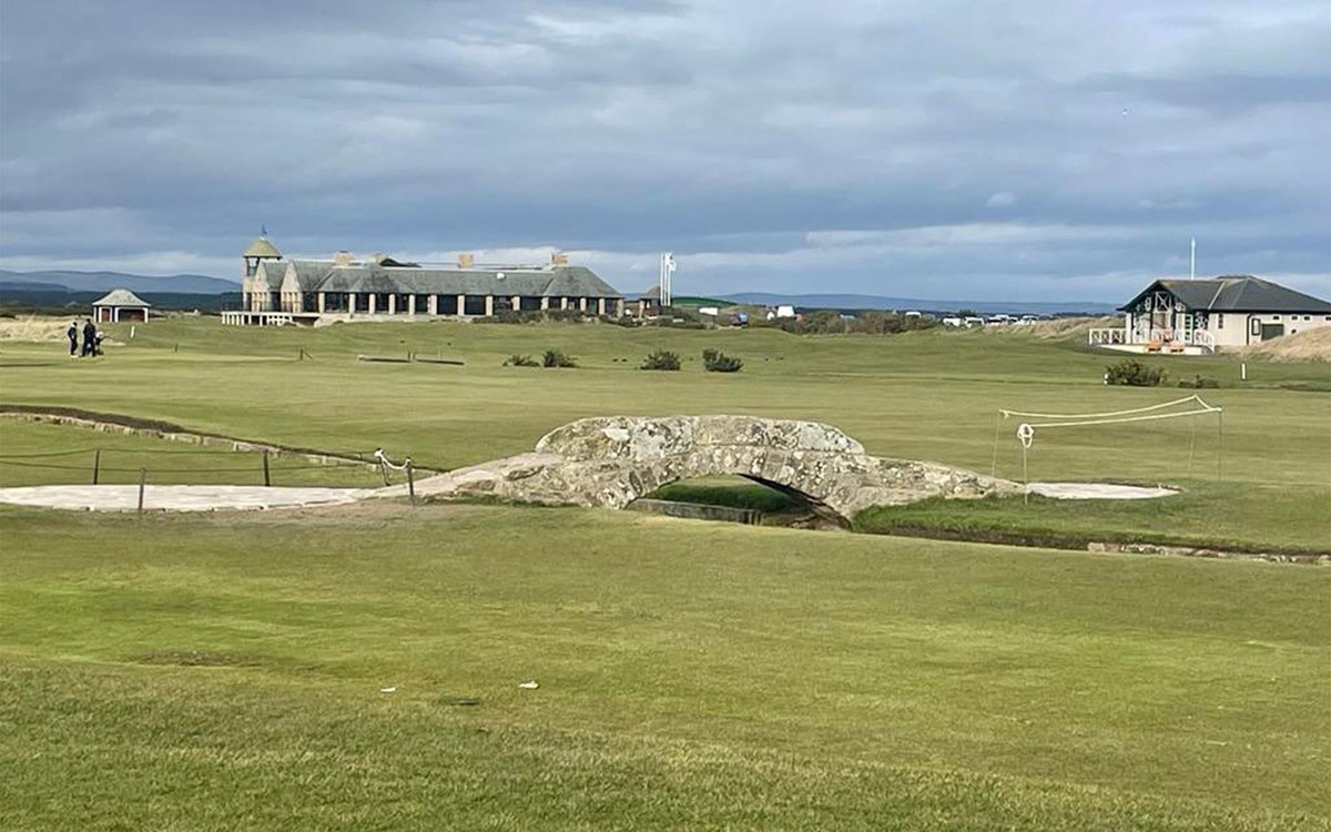 GolfDigest's tweet image. Changes to the Swilken Bridge. 👀 Thoughts?

(📸: @ukgolfguy)