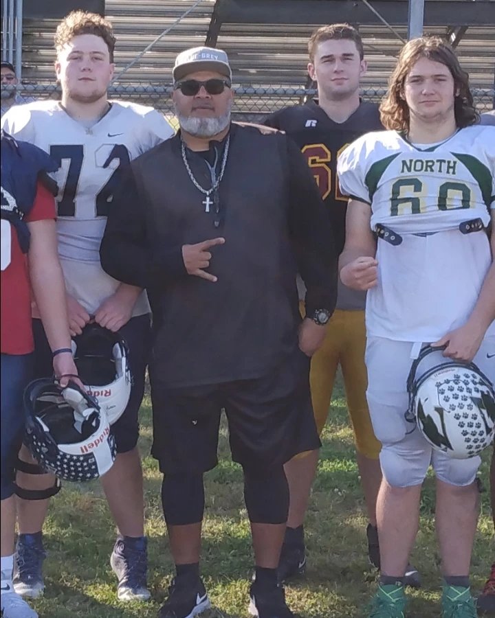 Coach Lewis 🏈🥎💯 tweet media