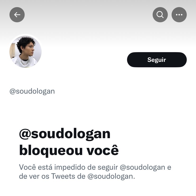 me bloqueou pq o time dele é um lixo não entendi