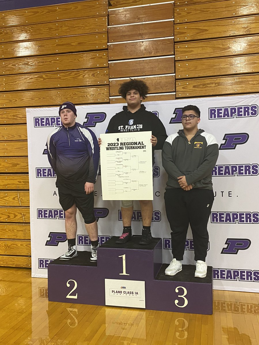 As a freshman I took first at the IHSA 1A Regional Wrestling Tournament. Excited to be entering Sectionals 16-1. 
@SFWrestling <a href="/SFHSFBWheaton/">St. Francis HS Spartan Football🏈</a> <a href="/athletics_sfhs/">St. Francis High School Athletics</a> <a href="/pennstateWREST/">Penn State WRESTLING</a> <a href="/Hawks_Wrestling/">Iowa Hawkeye Wrestling</a>