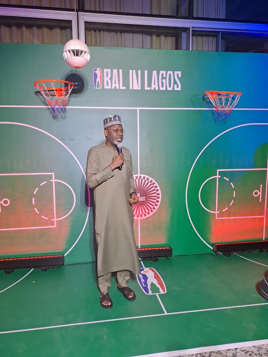 OvieNews's tweet photo. All your favourite celebrities are here!
Basketball Africa League is rocking Lagos tonight!
#BALinLagos #BALin #Basketballlifestyle https://t.co/AXXJvL22Zm