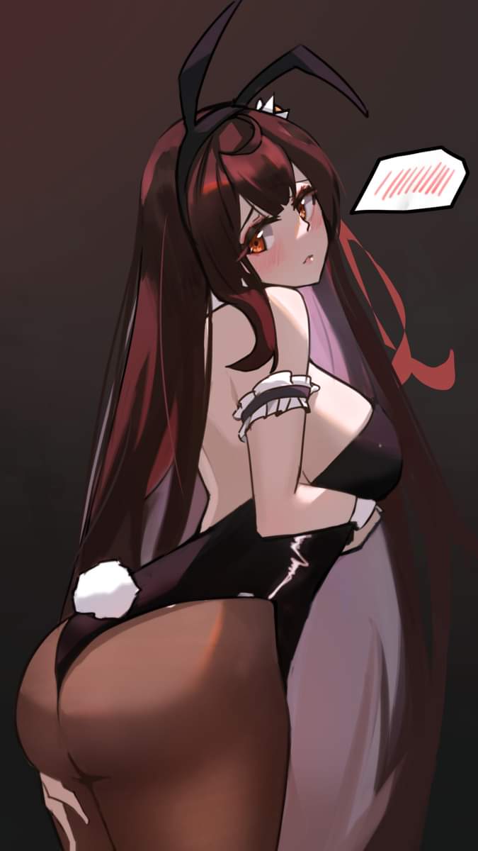 🏵️: Está ropa...es vergonzosamente apretada...