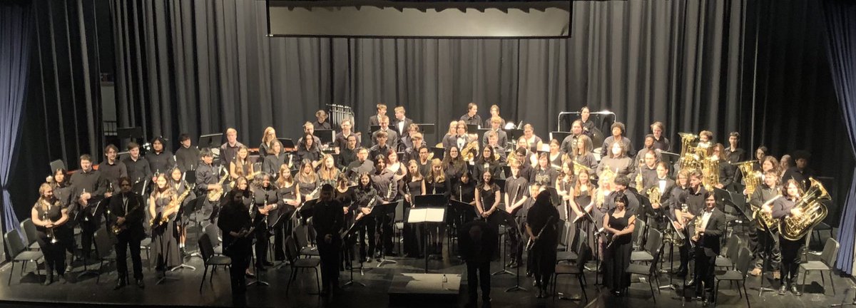 BandRobertson's tweet photo. Outstanding performances by both the middle and high school @RobCoSchools honor bands this week! Students from across the county learned a lot and made great music. Congrats to all involved! Great things are happening in the @RCSTN_Fine_Arts department. #WeAreRCSTN #RobCoMusic https://t.co/XdFW3UIB4o