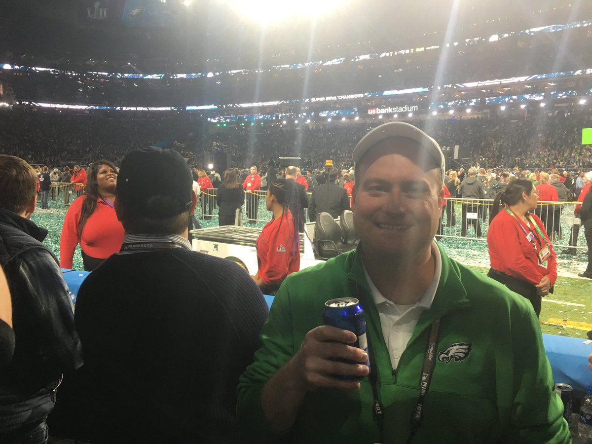 Joeyjoconnor's tweet photo. @EROCK_Eagles At the game - incredible night! https://t.co/kdI2f5DcmR