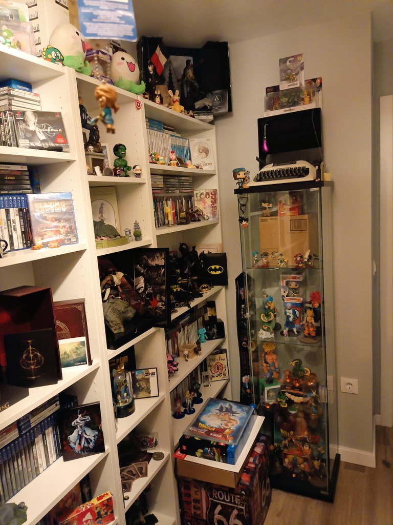 Jose_Man_F_S's tweet photo. Así va quedando la Habitación Gaming, que os parece?? Cuando vaya finiquitando iré subiendo fotos más detalladas 🎮😊 #Gaming https://t.co/exB6uWgQsH